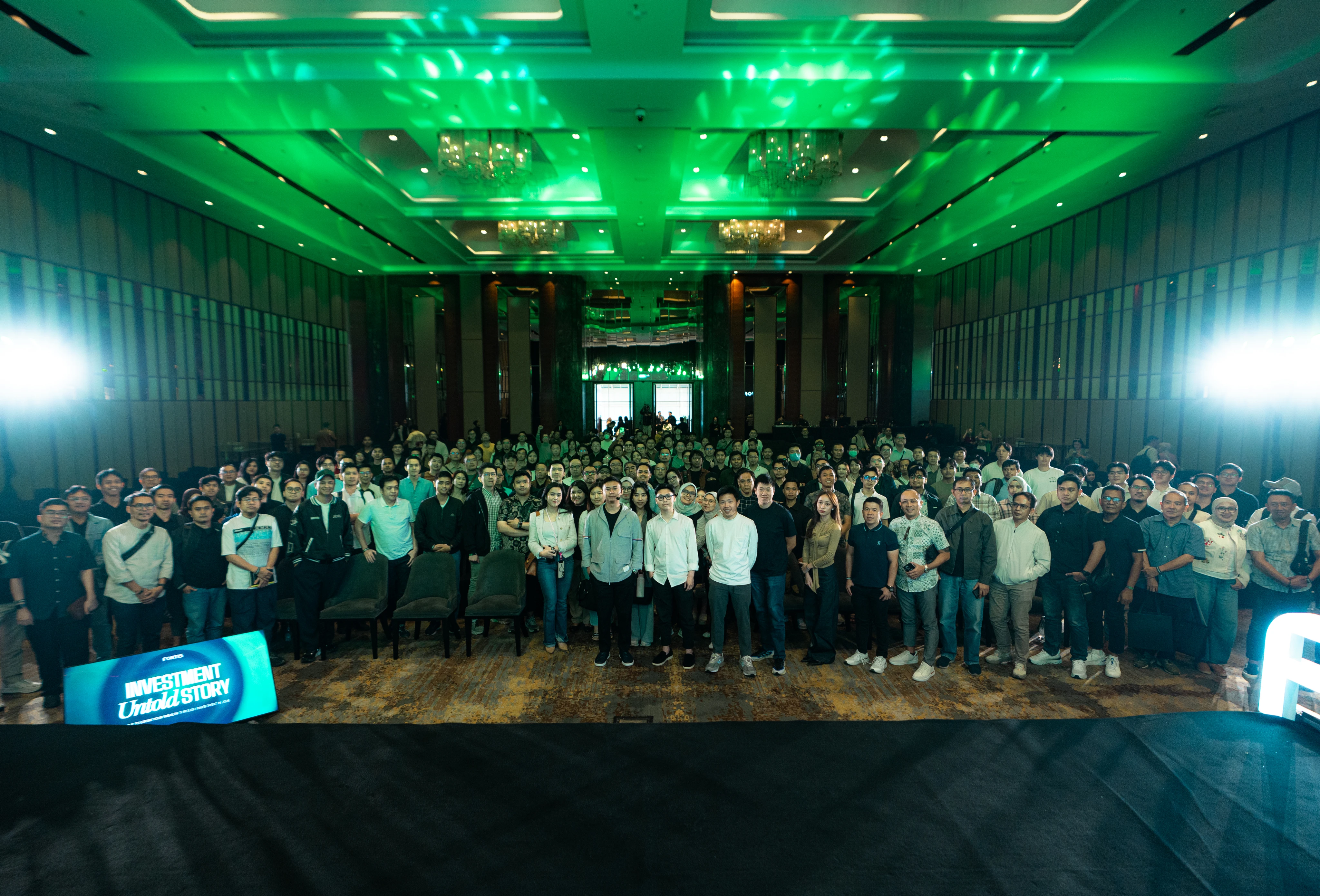 Fortis Circle members gathered at an investment event